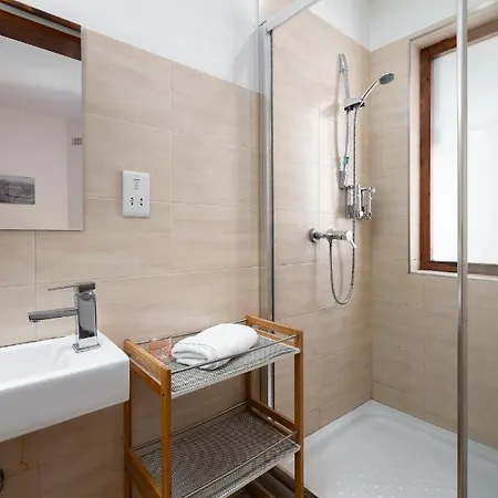 Lapsi - Traditional Maltese Style Near The Promenade Apartment