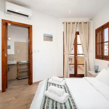 Lapsi - Traditional Maltese Style Near The Promenade Lejlighed *