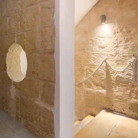 Lejlighed Lapsi - Traditional Maltese Style Near The Promenade