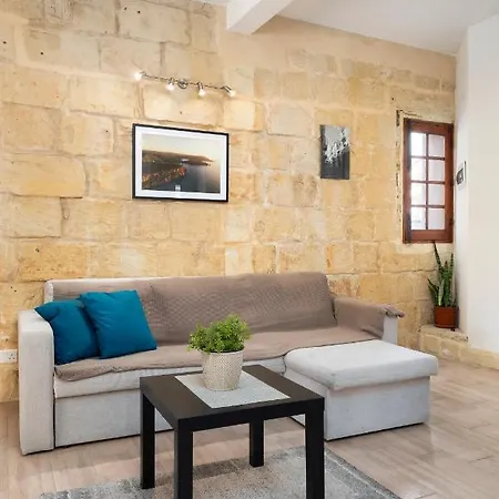 Lapsi - Traditional Maltese Style Near The Promenade Апартаменты *