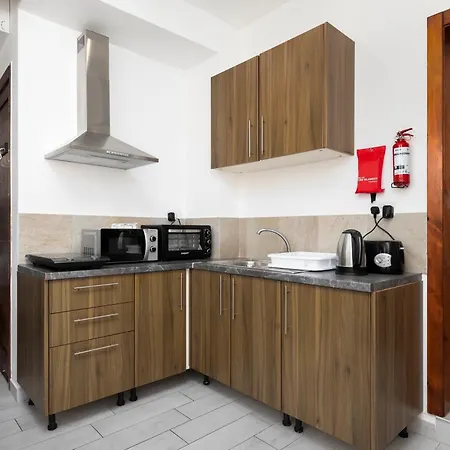 Lapsi - Traditional Maltese Style Near The Promenade Lejlighed Saint Julian's