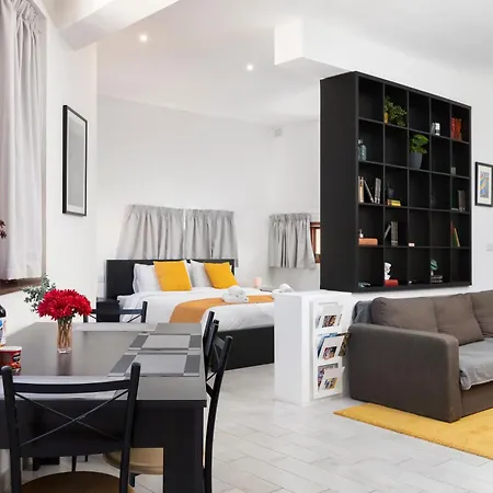 Lapsi - Traditional Maltese Style Near The Promenade *