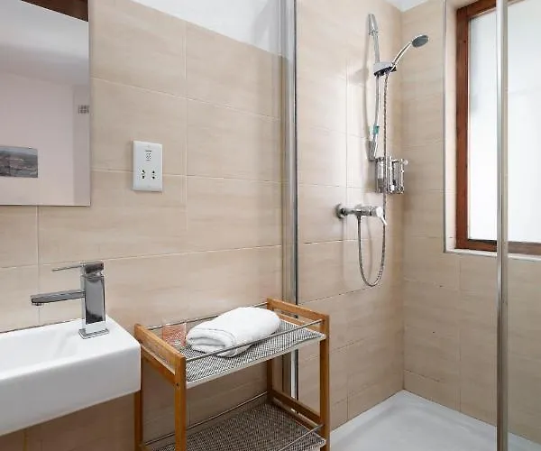 Lapsi - Traditional Maltese Style Near The Promenade Apartment