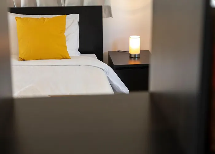 Lapsi - Traditional Maltese Style Near The Promenade Apartment San Ġiljan