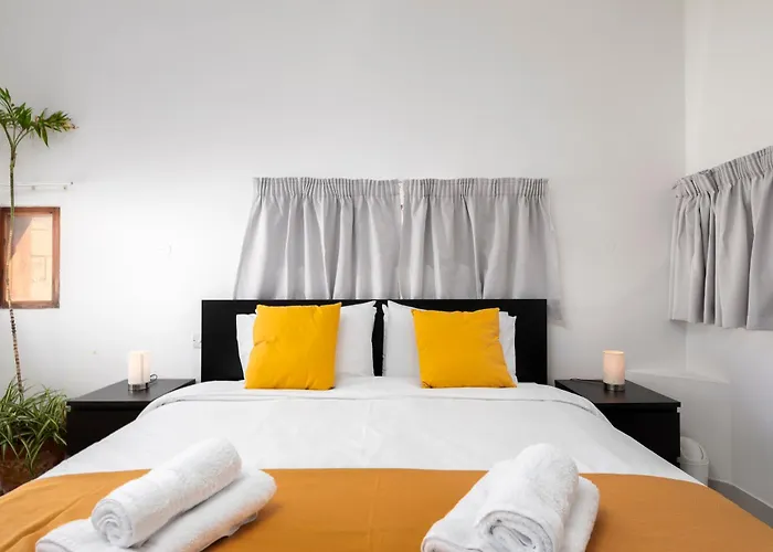 Lapsi - Traditional Maltese Style Near The Promenade Apartment