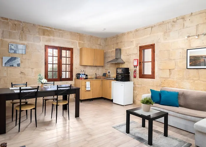 Lapsi - Traditional Maltese Style Near The Promenade *