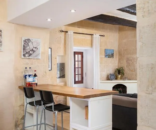 דירה Lapsi - Traditional Maltese Style Near The Promenade *